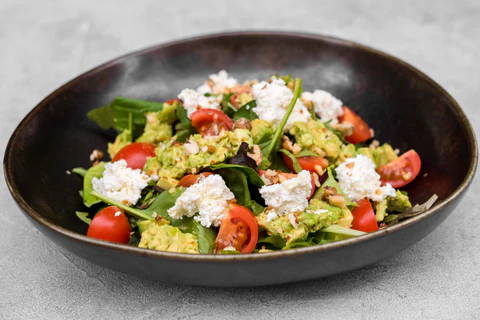 Salade estivale au CBD